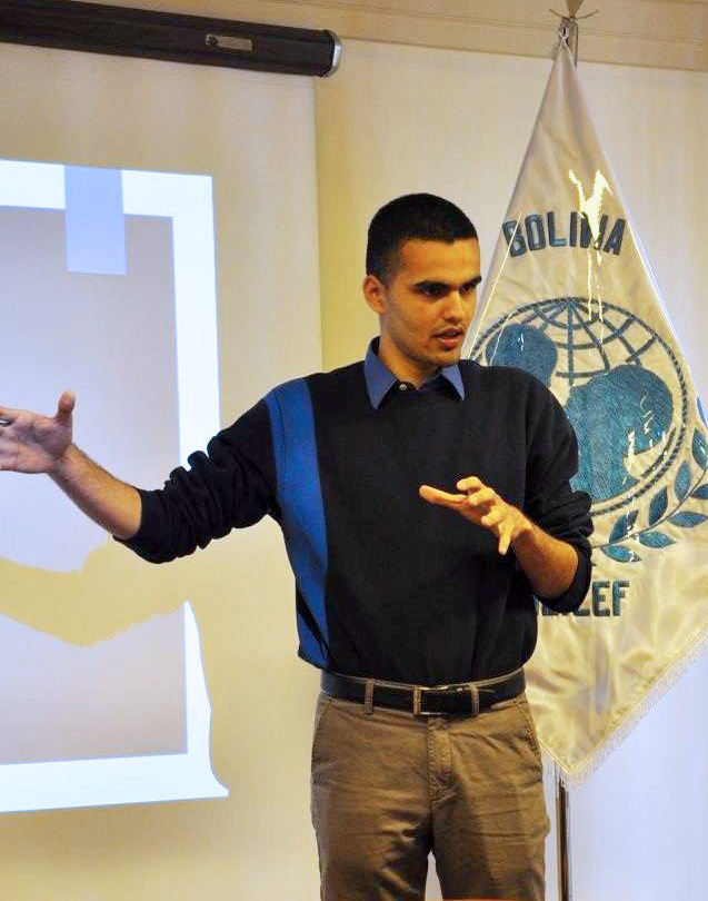 Arjun Bir talks about low-cost water tests at UNICEF in Bolivia. (Photo Courtesy: Arjun Bir)