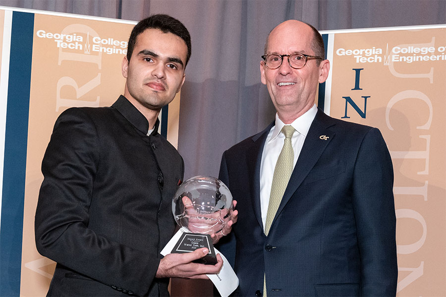 Alumnus and Ojal founder Arjun Bir, left, with engineering Dean Steve McLaughlin. (Photo: Gary Meek)