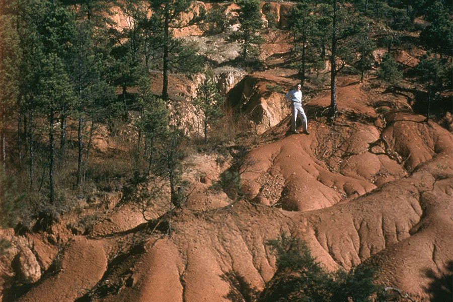 Landscape of the Calhoun Critical Zone Observatory in South Carolina in 1950, showing soil erosion resulting from intense agricultural practices. Working with professor and Georgia Tech Provost Rafael Bras, Ph.D. student Dialynas Yannis has helped create a new high-resolution model of this kind of soil erosion to explain its role in the planet’s carbon cycle. (Photo: U.S. Forest Service)