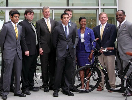 ViaCycle founders with GT President Peterson at the campus launch held Nov. 15.
